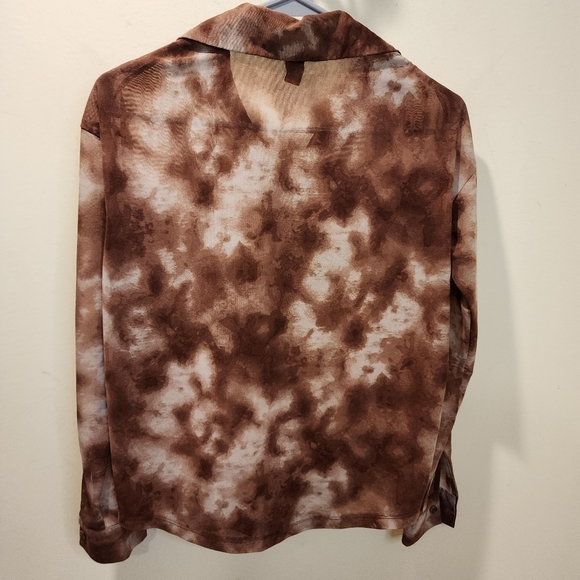 Forever 21 Women's Brown Tie Dye button Down shirt size S - Picture 8 of 9